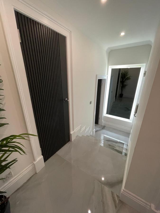 Royal Mile Apartment 2Bedroom EDI Exterior photo